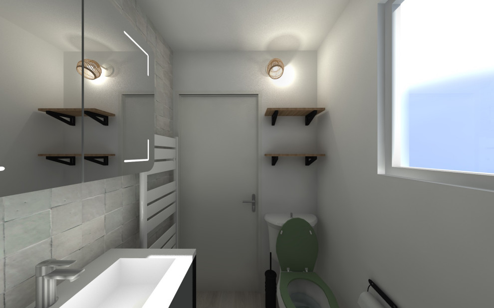 Пример оригинального дизайна: маленькая ванная комната в стиле модернизм с душем без бортиков, унитазом-моноблоком, оранжевой плиткой, керамической плиткой, белыми стенами, полом из плитки под дерево, душевой кабиной, врезной раковиной, белым полом, душем с раздвижными дверями, окном, тумбой под одну раковину и подвесной тумбой для на участке и в саду