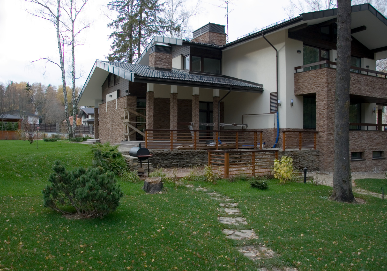 Дом Полянка