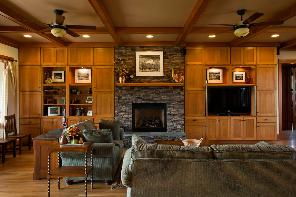Craftsman Built-in Bookcase and Entertainment Center - Craftsman ...