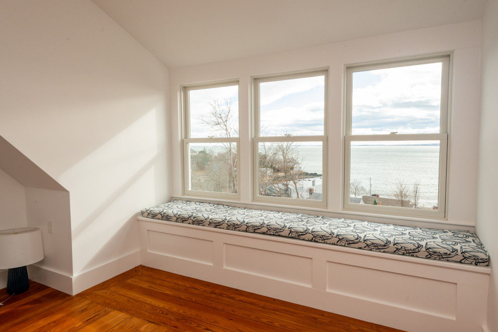 Home design - transitional home design idea in Boston