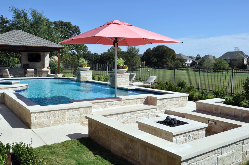 Inspiration for a transitional pool remodel in Dallas
