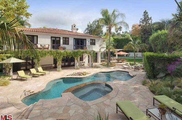 Aubrey Road - Mulholland Estates