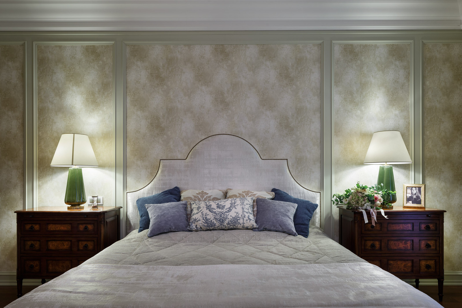 Новая Классика для молодой семьи на Набережной Фонтанки 280 м2