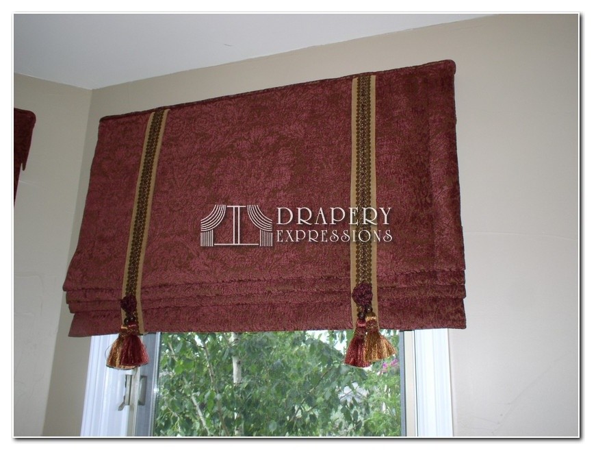 Inspiration for a transitional home design remodel in Denver