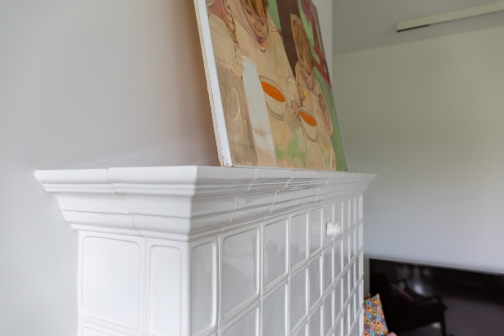 Каминный керамический портал.