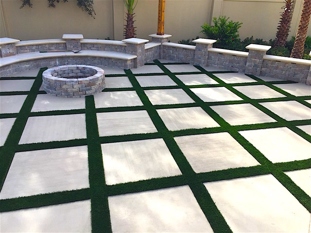 Dellagio Synthetic Turf At Fire Pit Area Tropical Landscape