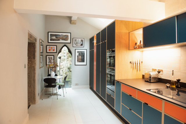 The Mullens Bespoke Kitchen Yorkshire midcentury-kitchen