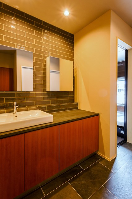 光のOFFICE scandinave-toilettes