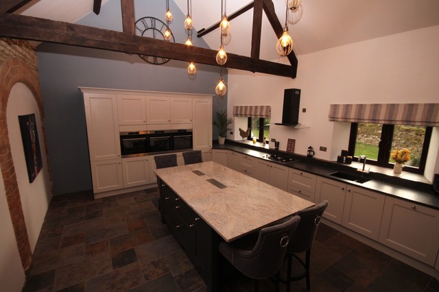 Kitchen design and installation traditional-kitchen