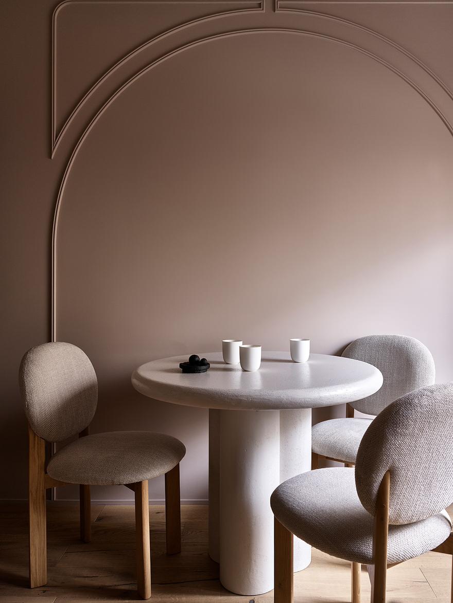 Квартира-шкатулка 37 кв. метров для девушки