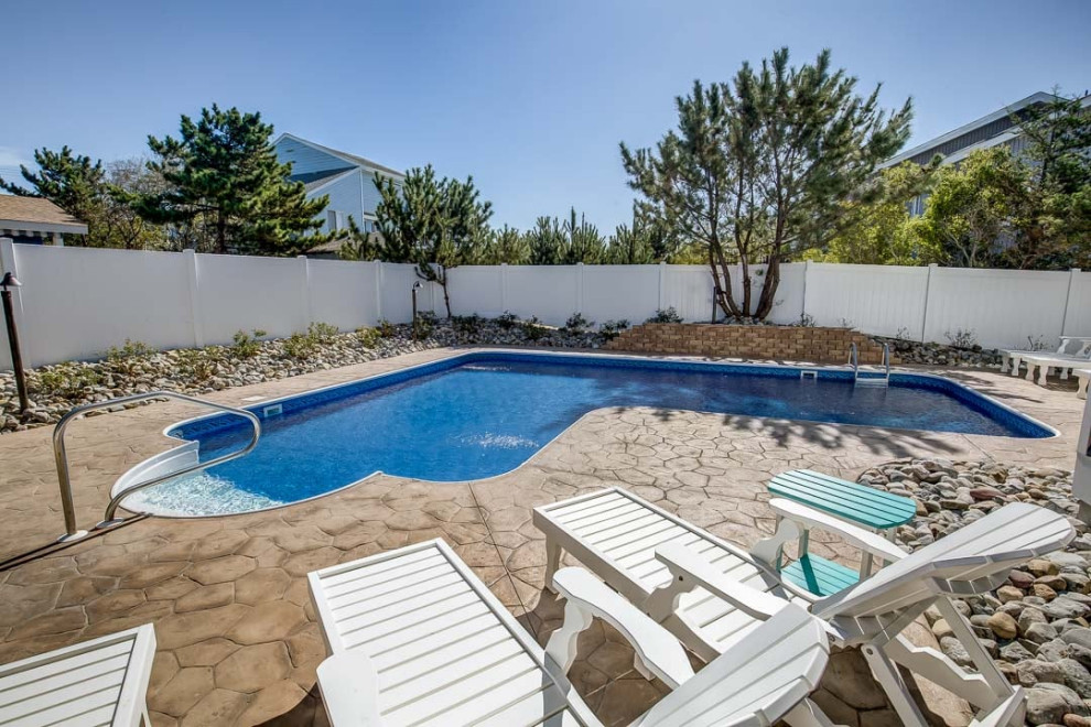 (2019) All Seas Suns