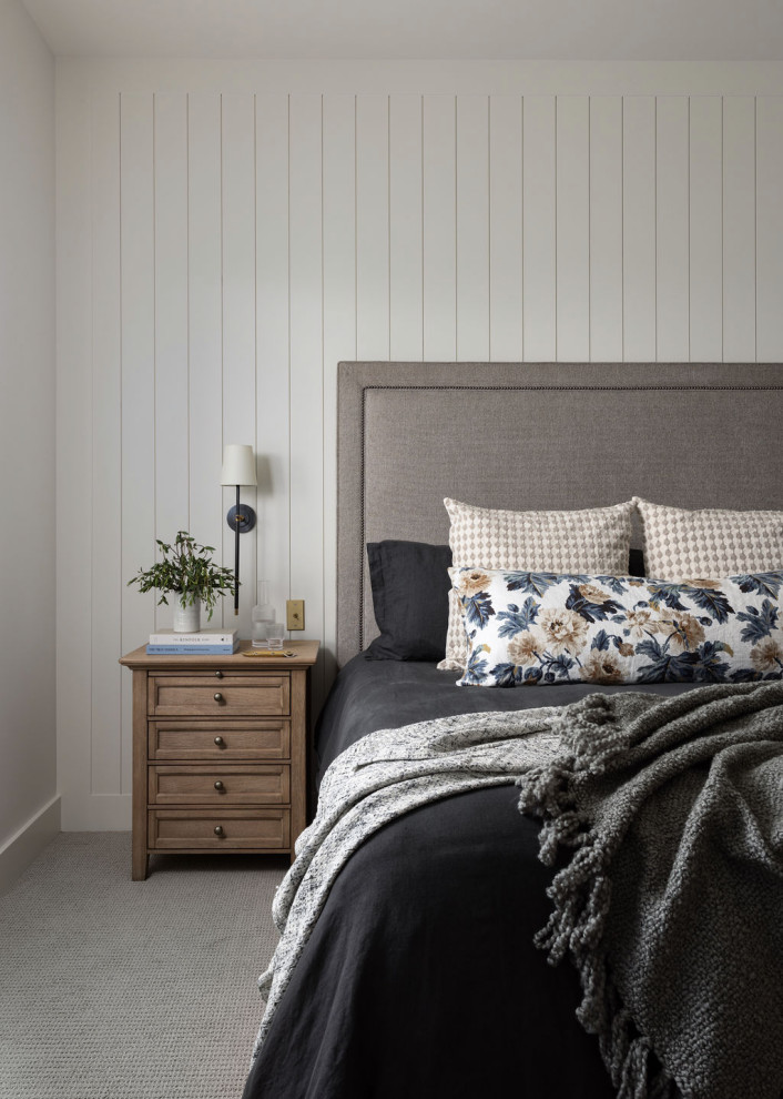 Transitional bedroom photo in Kansas City