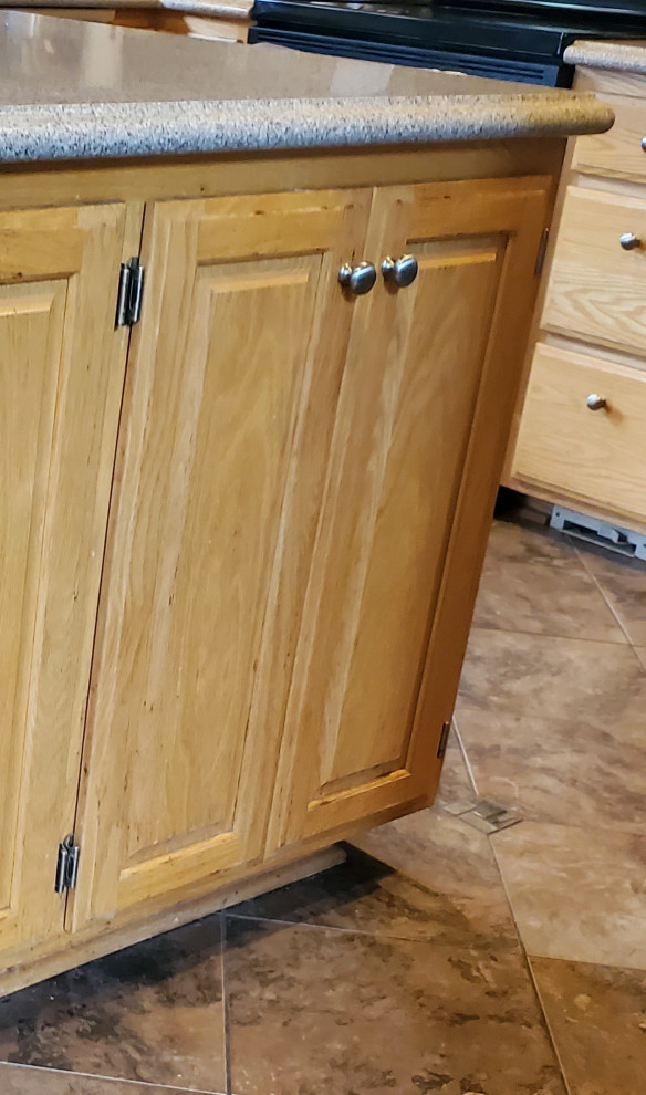 Kitchen - kitchen idea in Minneapolis