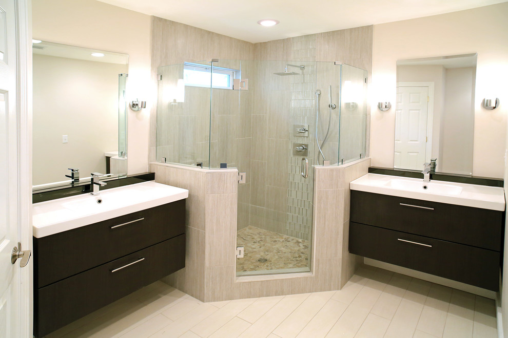 Design ideas for a transitional bathroom in Louisville.