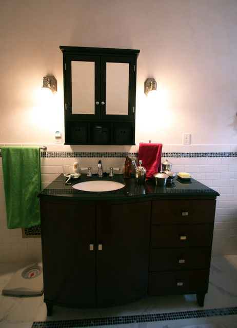 Modified Mod transitional-bathroom