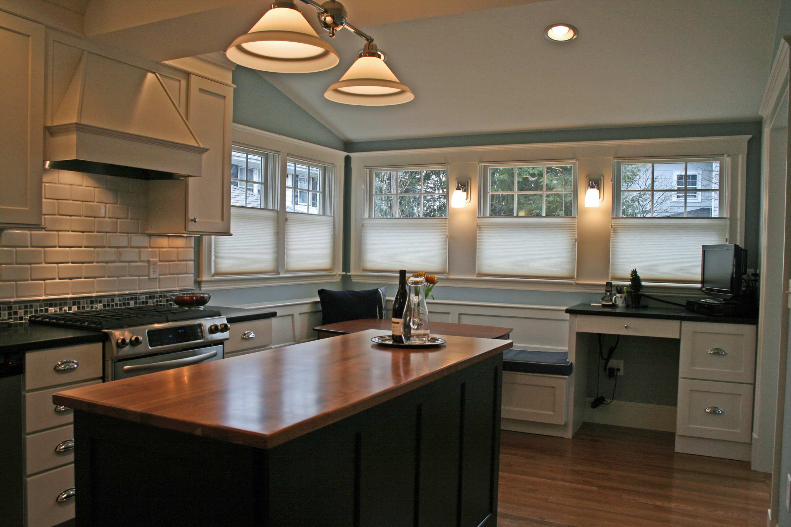 Right Angle Kitchens