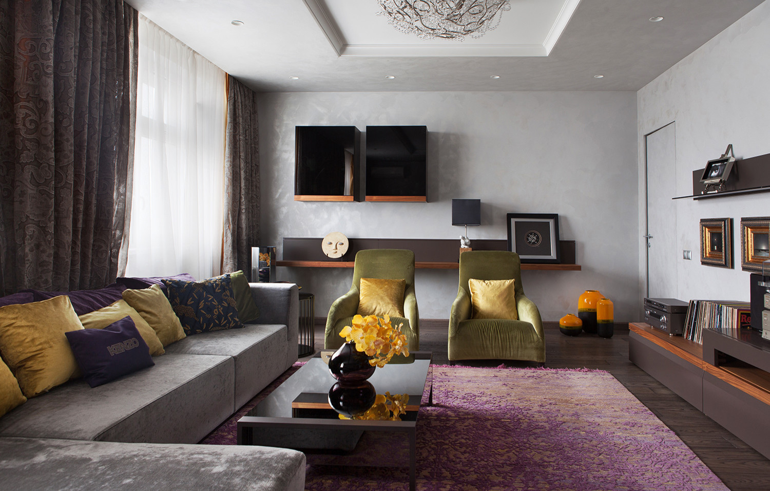 яркая гостиная