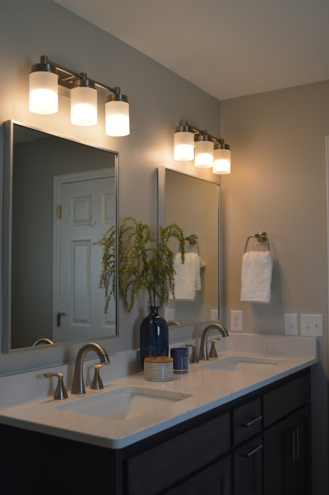 Gleason Farms Owner's Bath with Walk-in Shower