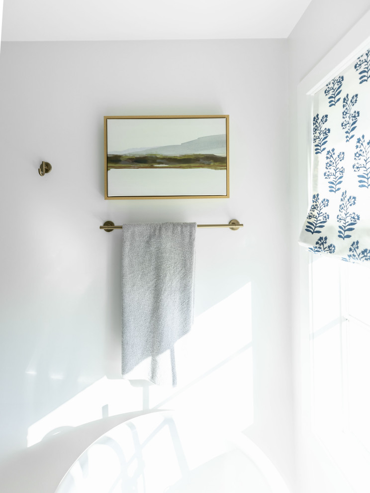 Home design - transitional home design idea in Phoenix