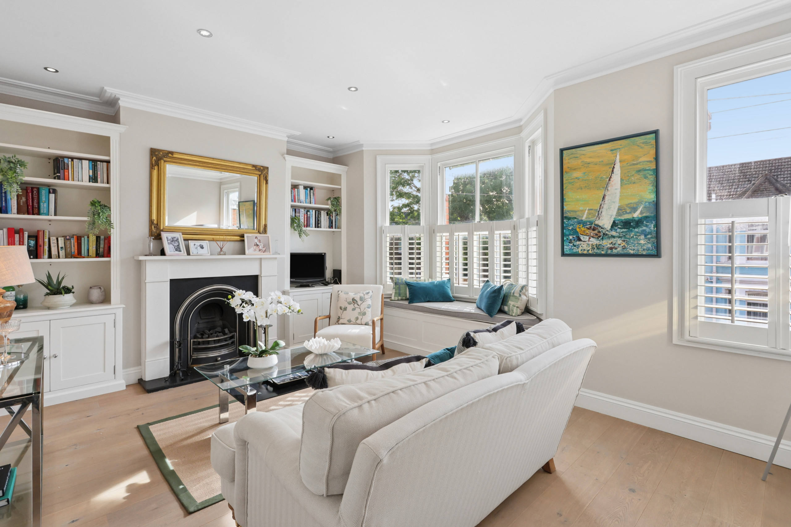 Uplift to Victorian family home in Fulham SW6 - teal and cream reception