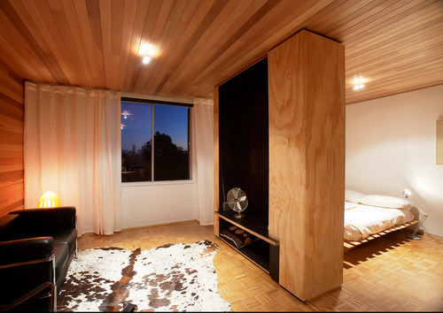 木目の壁紙が美しいマンションリフォーム事例