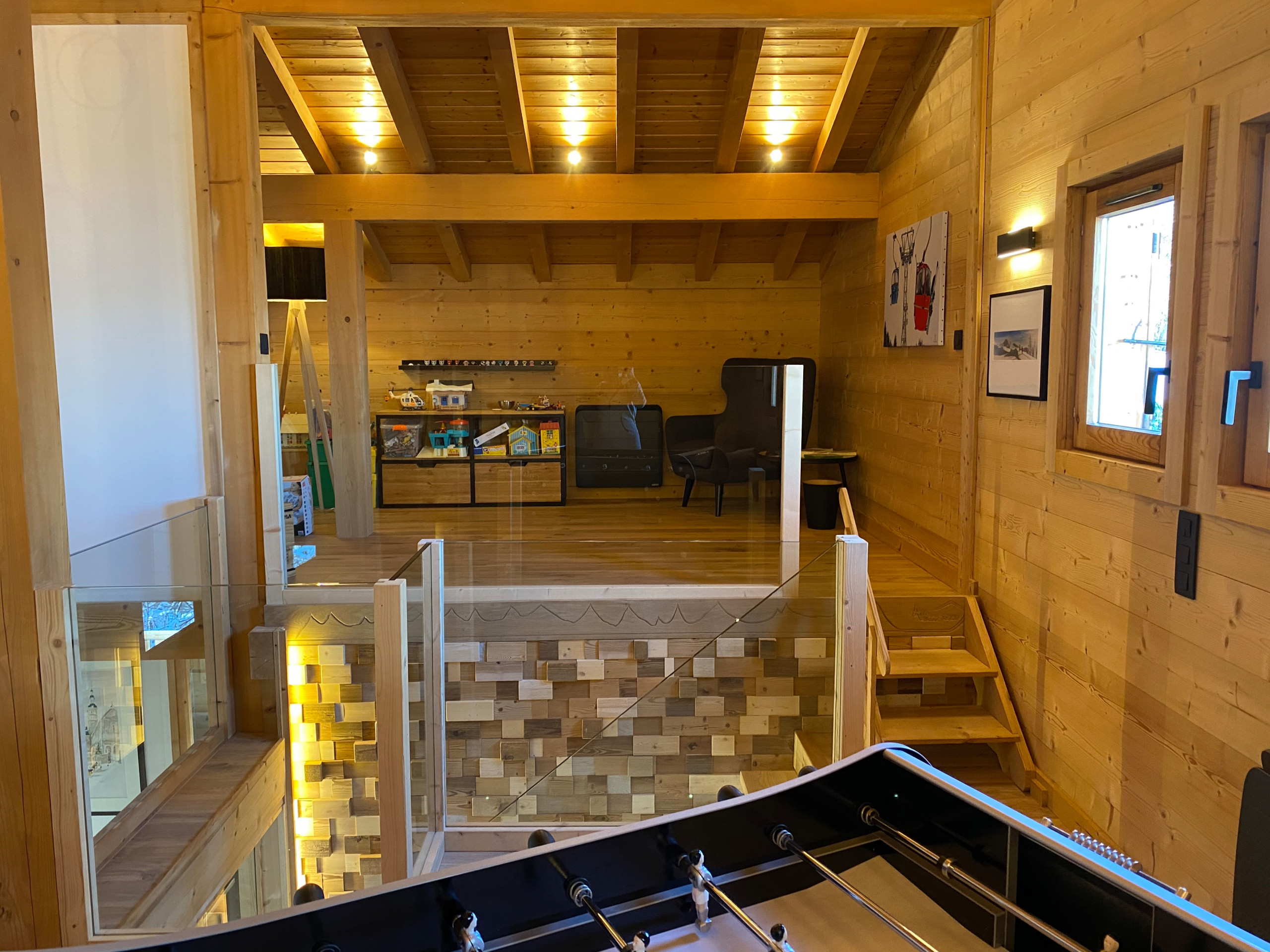 CHALET BOIS ET CONTEMPORAIN