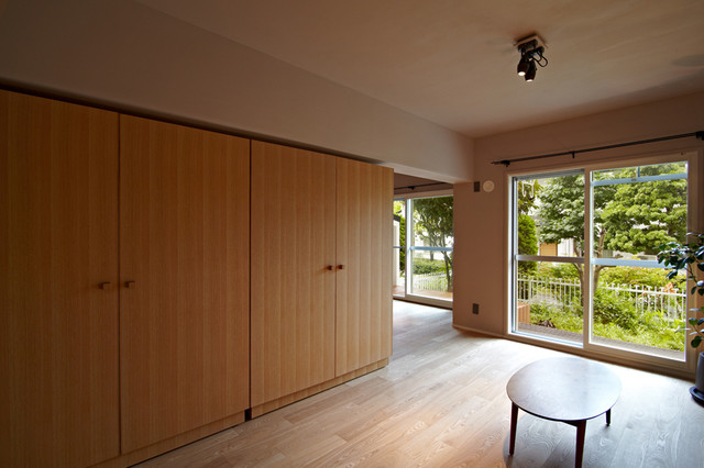 多摩センターの家 modern-schlafzimmer