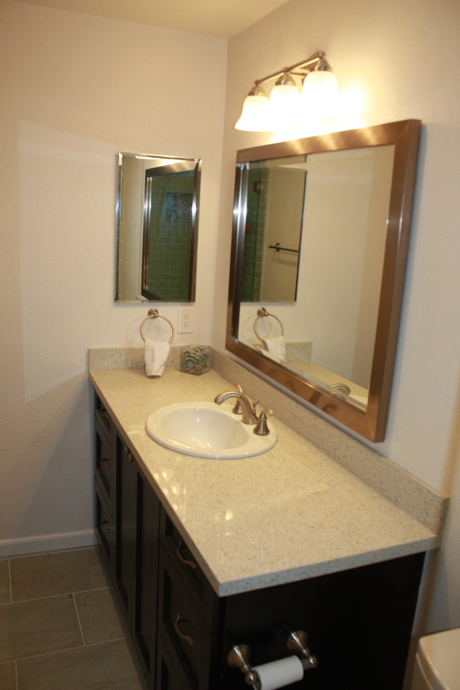 Bathroom - transitional bathroom idea in San Francisco