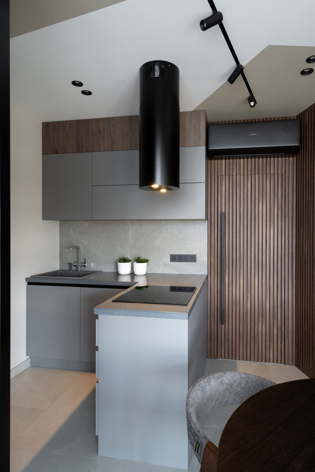 Пятиугольная кухня