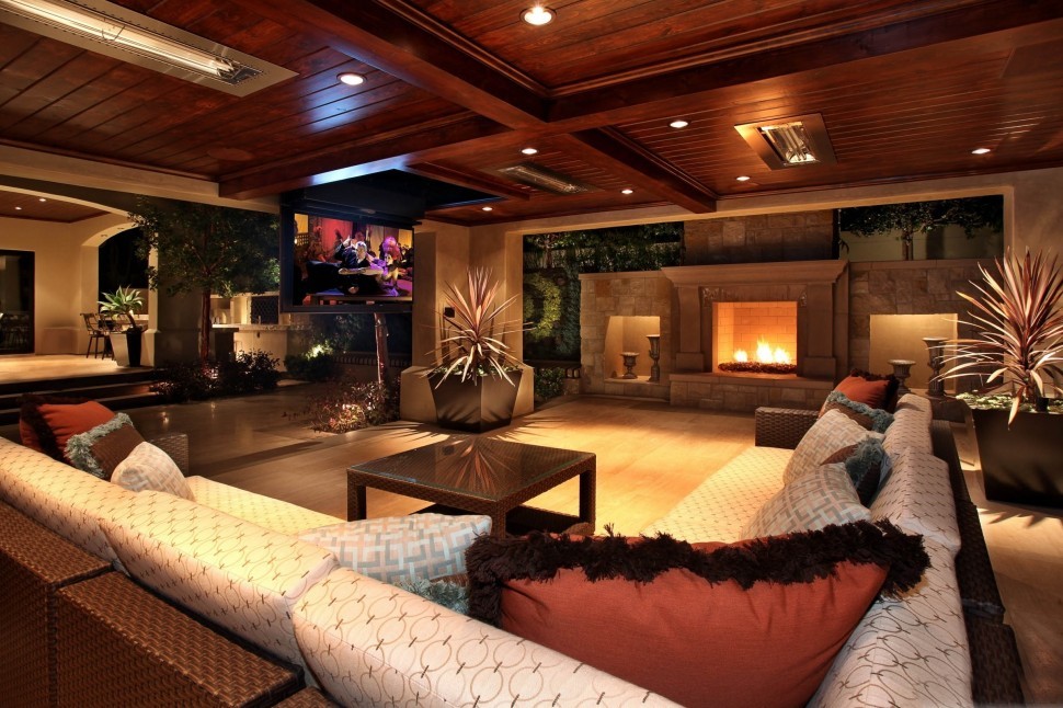 Modern home theatre in Vancouver.