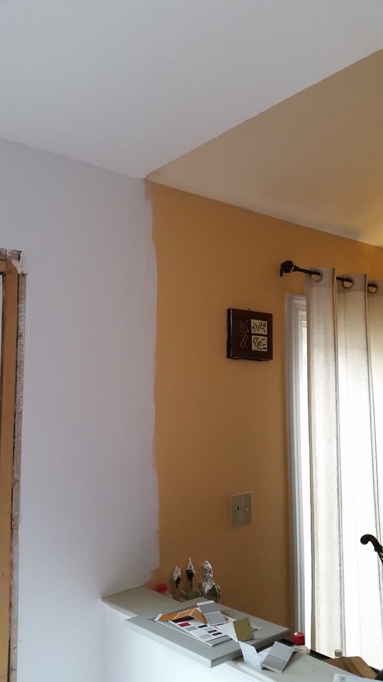 Paint colors for adjoining rooms