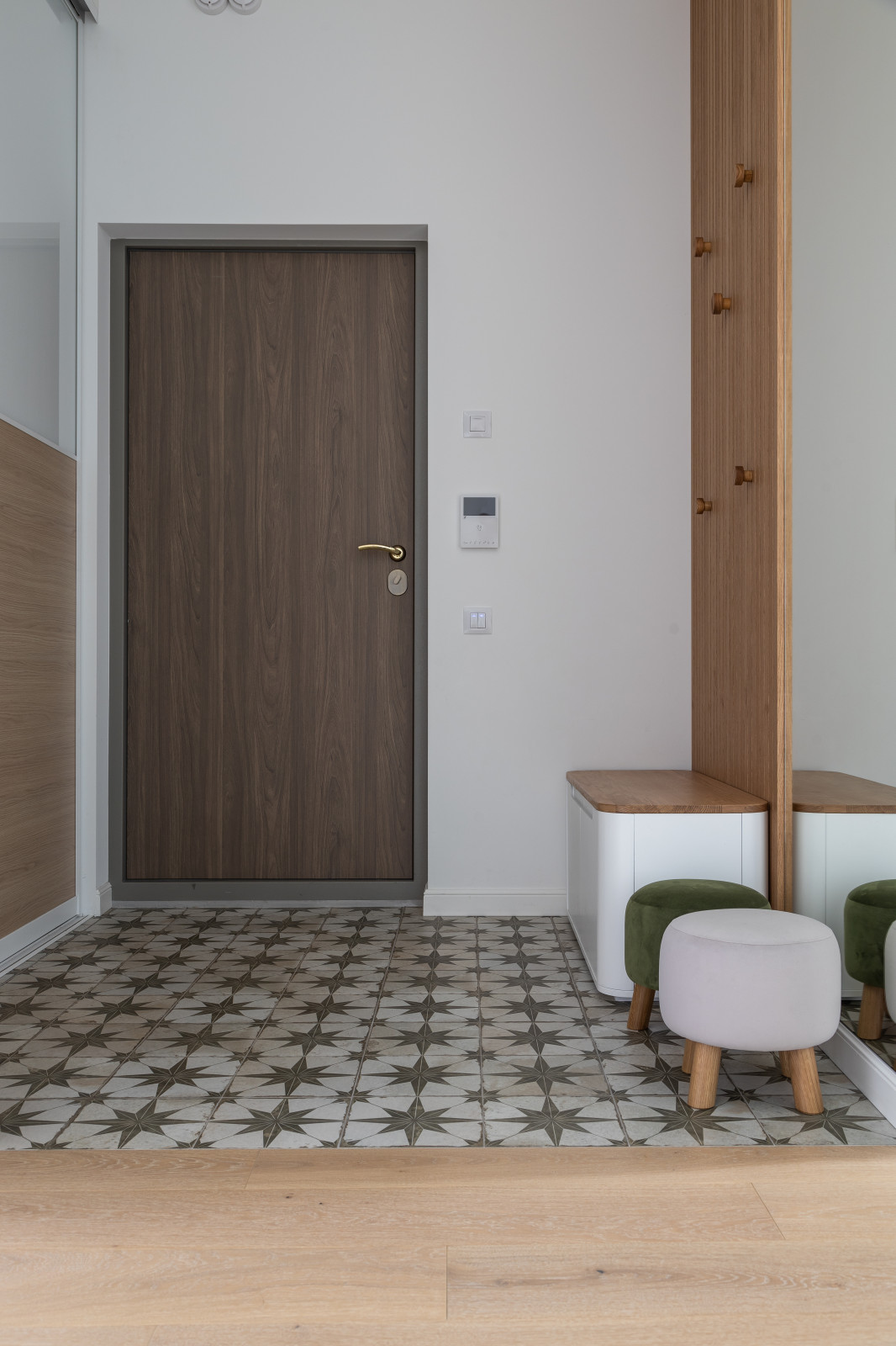 ЖК На Моисеенко,27