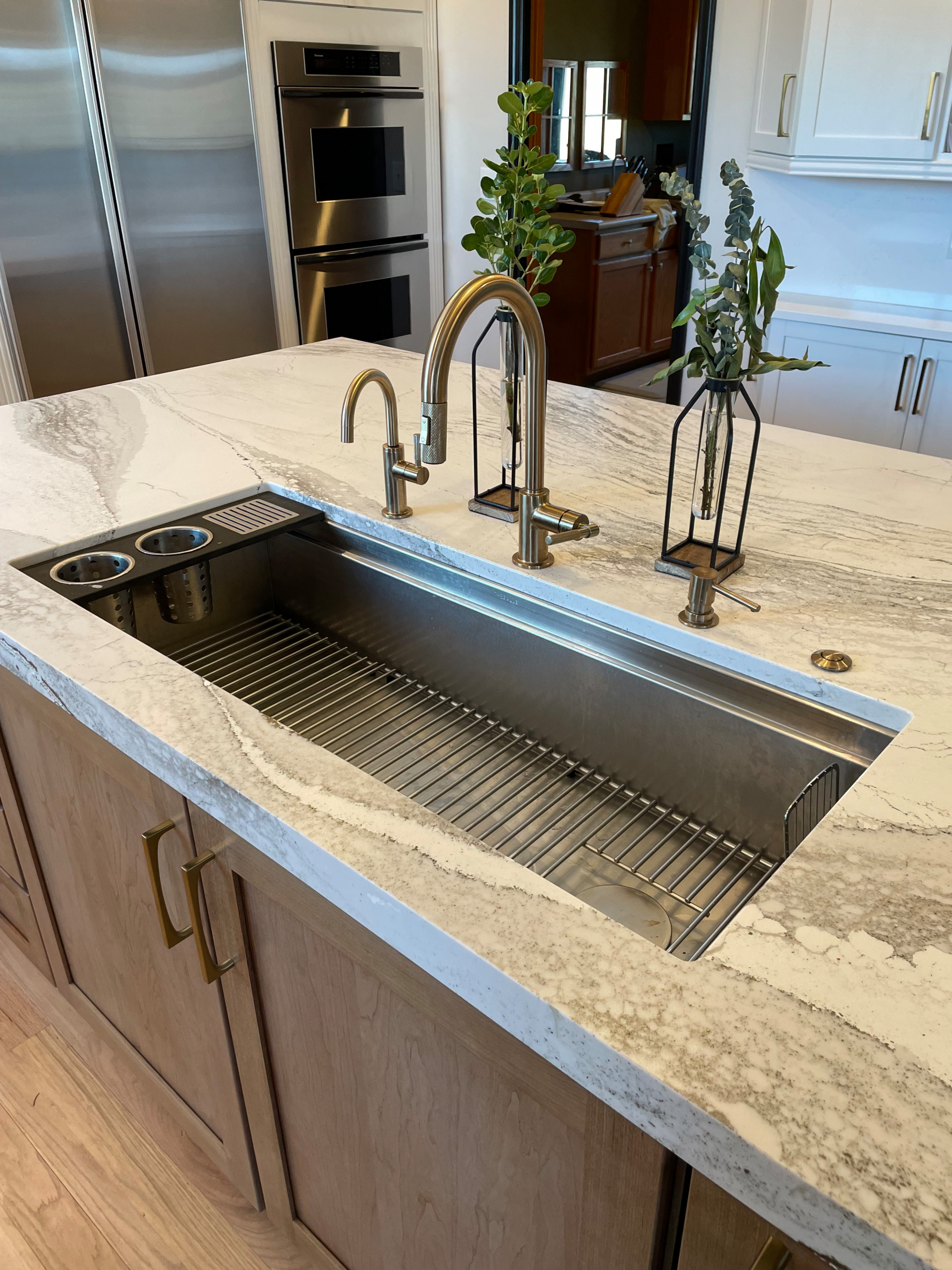 Modern Contemporary Kitchen