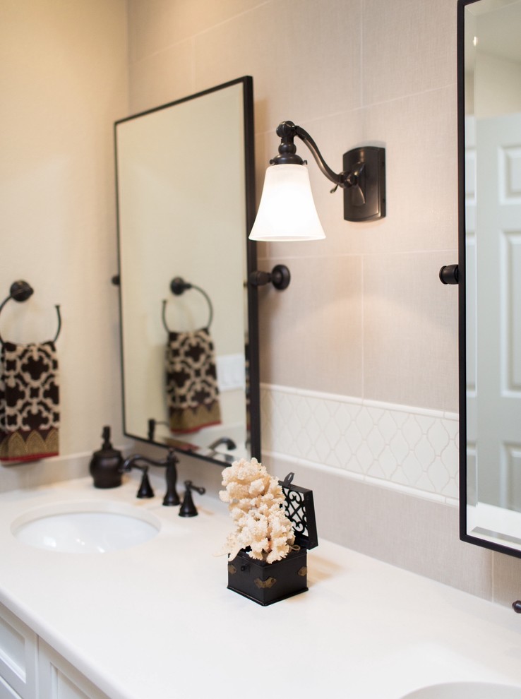 Inspiration for a transitional home design remodel in Phoenix