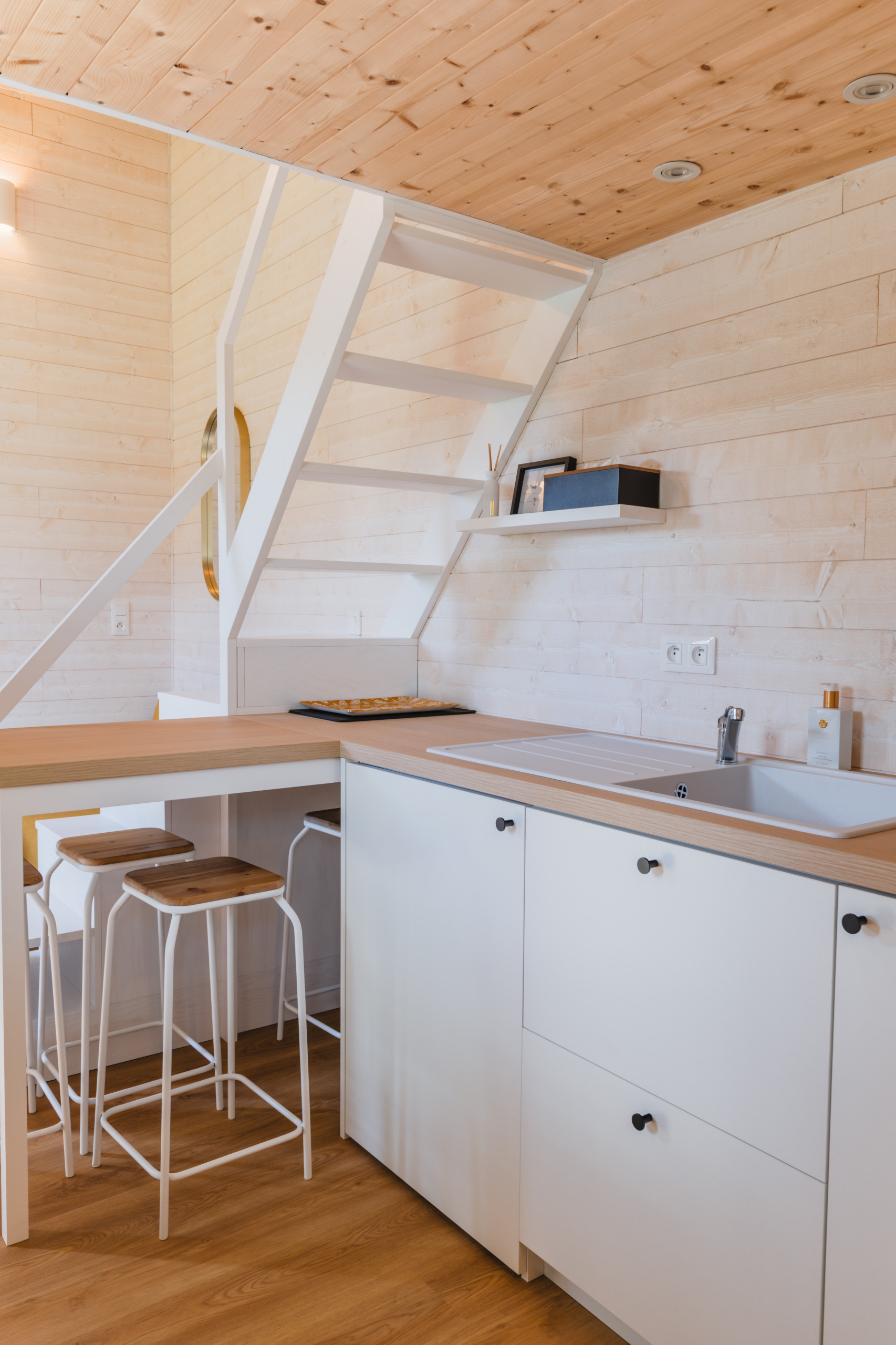 Tiny house