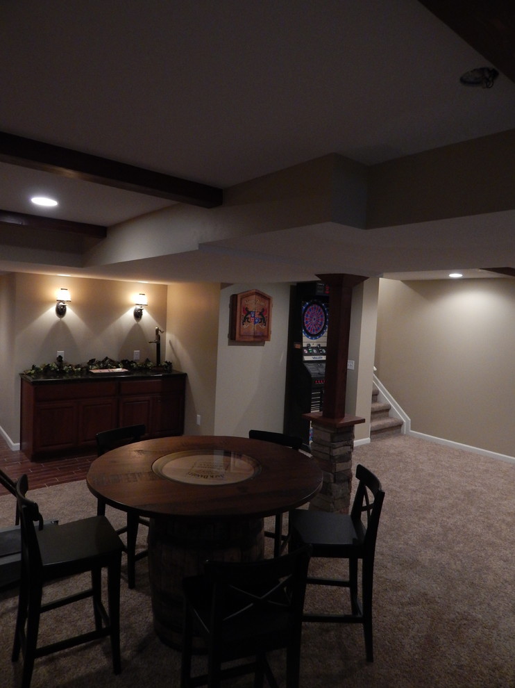 Example of a mountain style basement design in Detroit