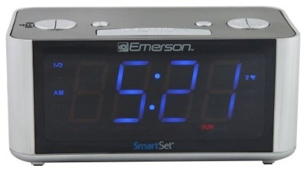 Smart set Radio Alarm Clock LED