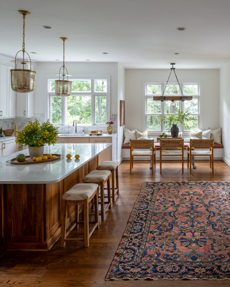 Kitchen - transitional kitchen idea in DC Metro