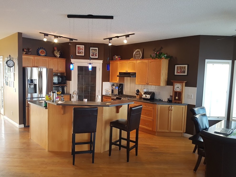 Chestermere Kitchen Renovation Before & After Pictures