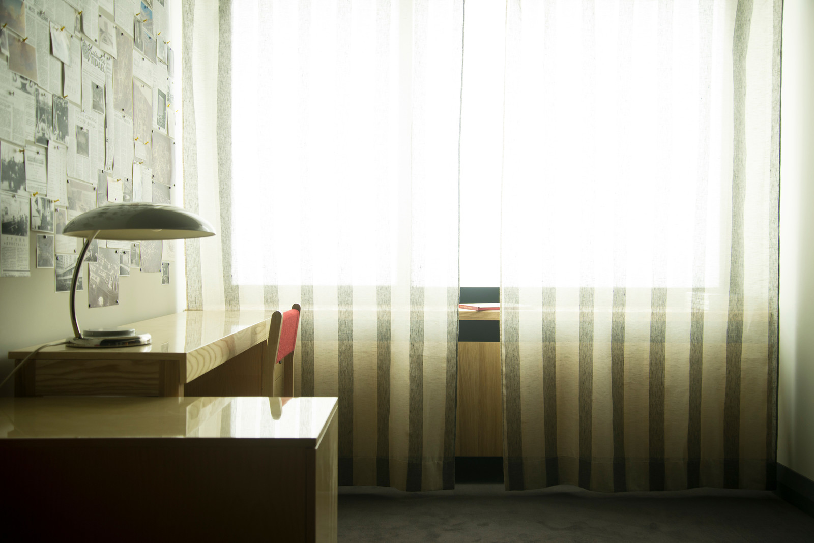 Реконструкция советской мебели в рамках проекта Кирилла Глущенко