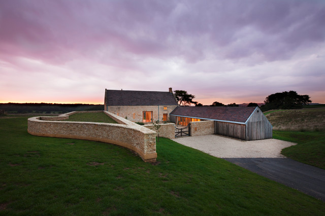 Cotswolds Barn Conversions rustikt-hus-og-facade