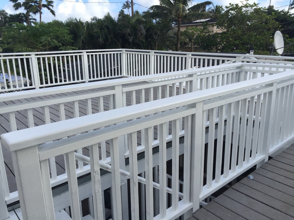 Hawaiian Getaway Rooftop Deck