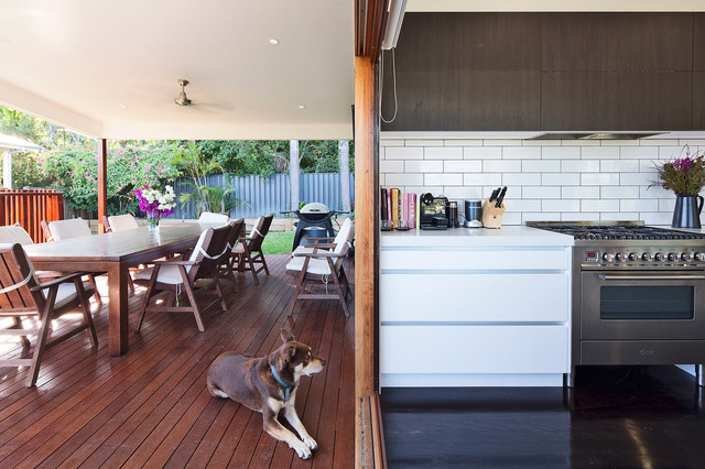 Pentarchi Nundah Project contemporary-deck