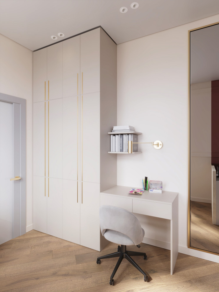 Кабинет для женщины-фрилансера и двоих детей