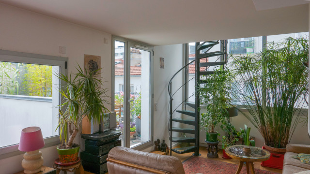 APPT.C Espace S&eacute;jour - escalier contemporary-family-room