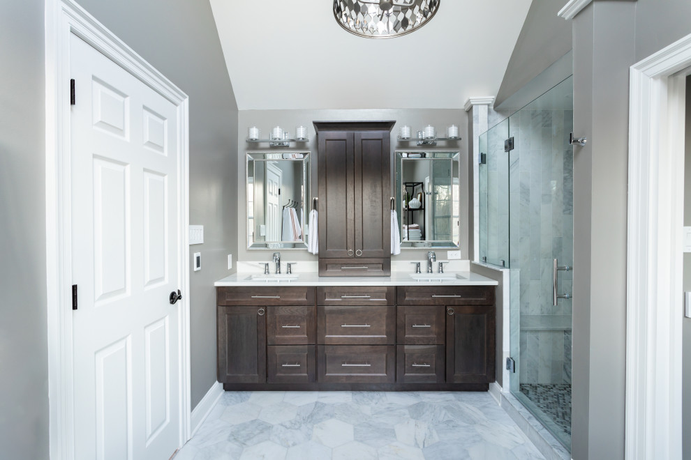 Example of a transitional bathroom design in Philadelphia