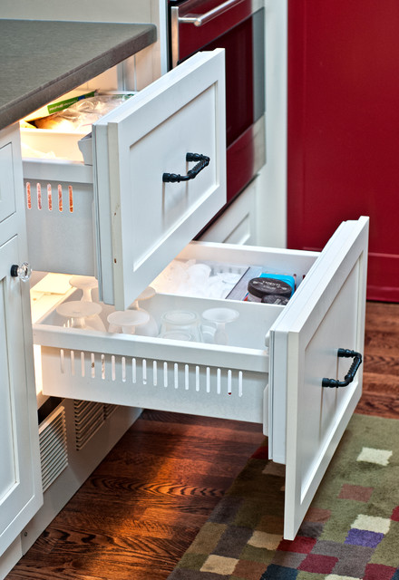 Transitional kitchen transitional-kitchen
