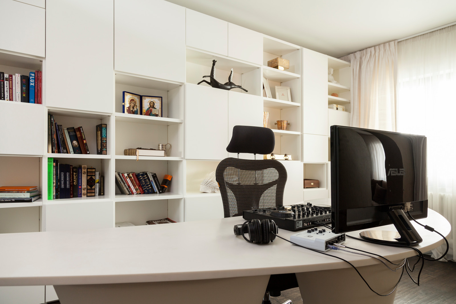 Трехкомнатная квартира на Ленинском проспекте