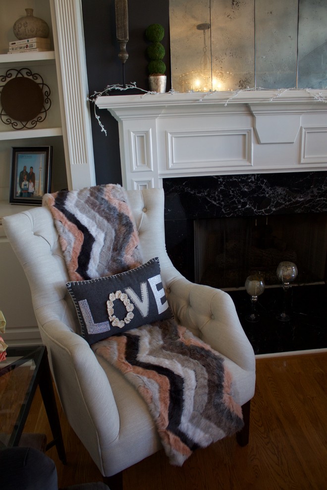 Inspiration for a transitional home design remodel in Atlanta