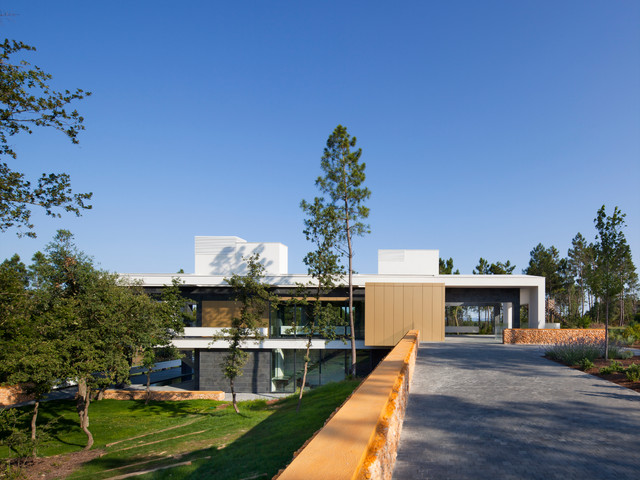LA VINYA trendy-hus-og-facade